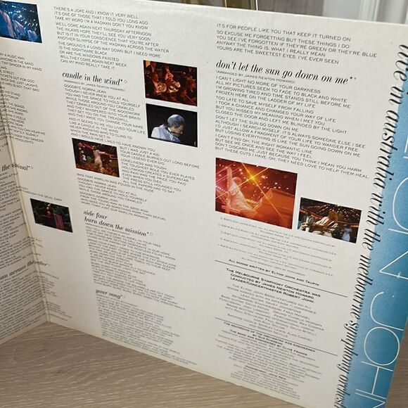 Elton John – Live In Australia (With The Melbourne Symphony Orchestra) - Picture 5 of 8